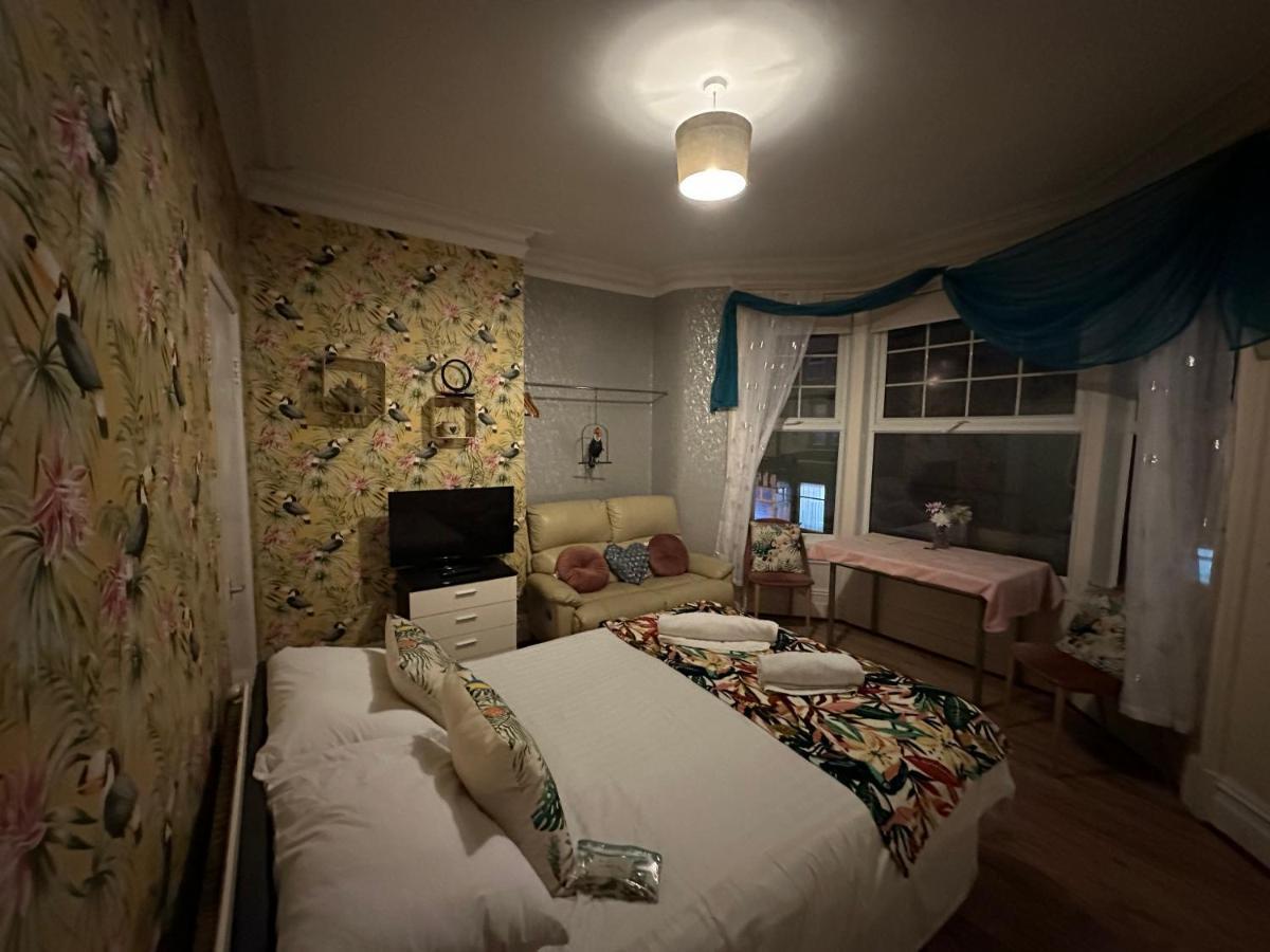 Green Paradise Apartments 黑潭 外观 照片